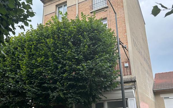 Appartement à vendre    1 pièce • 25 m2 Châtillon