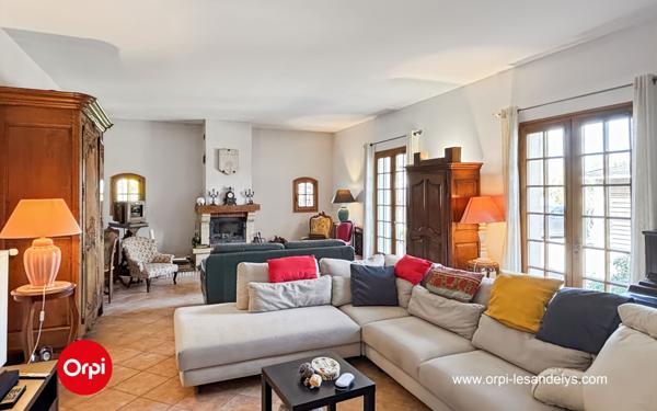 Maison à vendre    6 pièces • 154 m2 Sainte-Barbe-sur-Gaillon
