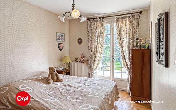 Maison à vendre    6 pièces • 154 m2 Sainte-Barbe-sur-Gaillon