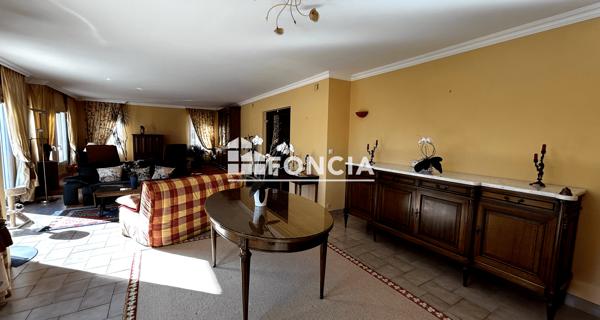 À vendre Maison 6 pièces 184.34 m² - Lannion 22300