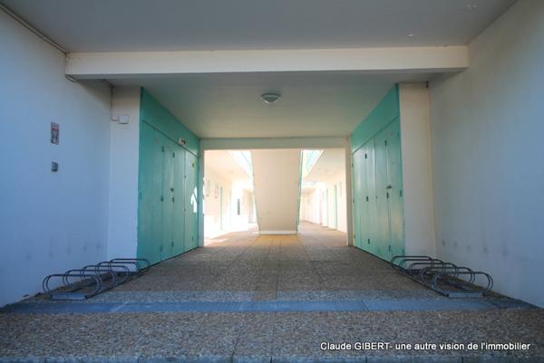 Balaruc-les-Bains (34540) Appartement T2 + place de stationnement au 1er et dernier étage proche centre-ville à Balaruc-Les-Bains