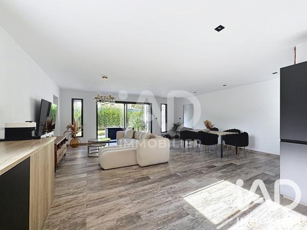 Maison à vendre 5 pièces 117 m² Mallemort