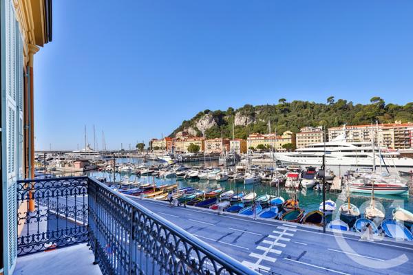 Maison à vendre  10 pièces - 280,32 m2 NICE - 06