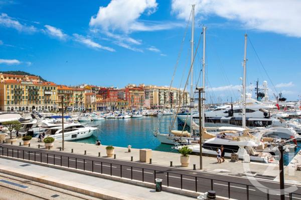 Maison à vendre  10 pièces - 280,32 m2 NICE - 06