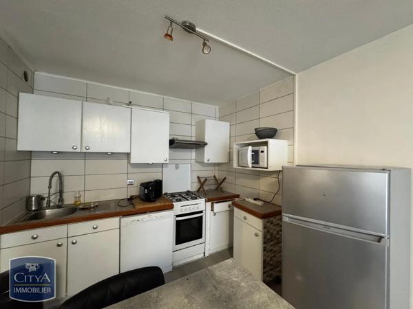 Appartement à louer 2 pièces 47.68m² Gex (01170)