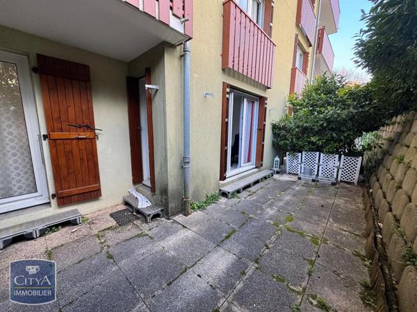 Appartement à louer 2 pièces 47.68m² Gex (01170)