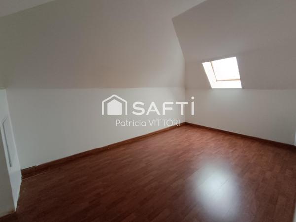 Ensemble immobilier en pierre – Fort potentiel – Centre de La Baconnière