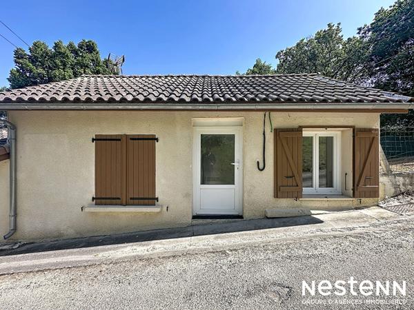A louer Appartement Auch T1 bis  à  Auch avec terrasse et parking