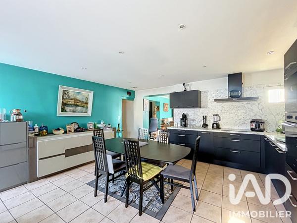 Maison à vendre 6 pièces 200 m² Montpon-Ménestérol