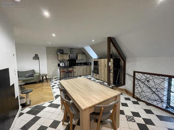 Appartement à louer à Fougères en Ille-et-Vilaine (35300), ref : 037/1811   
FOUGERES - Centre ville