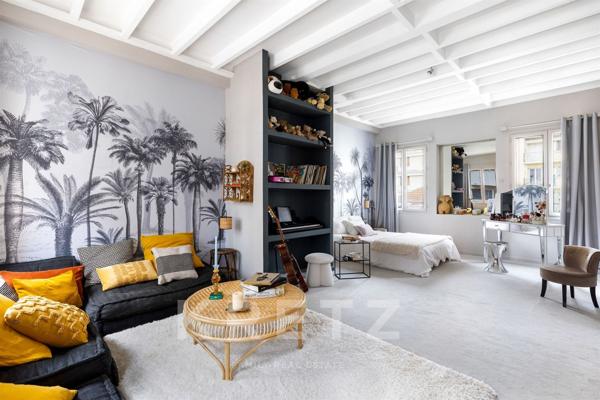 Une maison à Paris avec 170m2 de jardin - DPE D