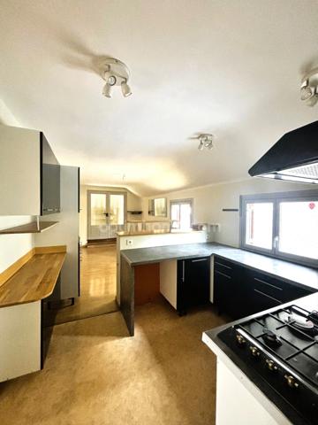 Maison de village 7 pièces – 170 m²