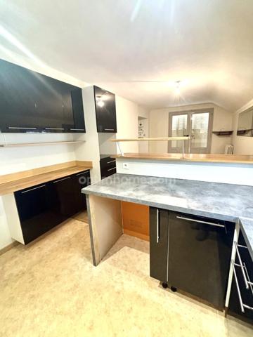 Maison de village 7 pièces – 170 m²