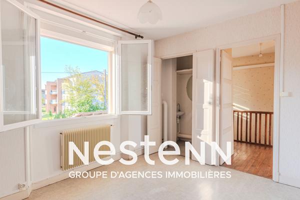 Maison à vendre à Saint Juéry - 4 chambres, bon état