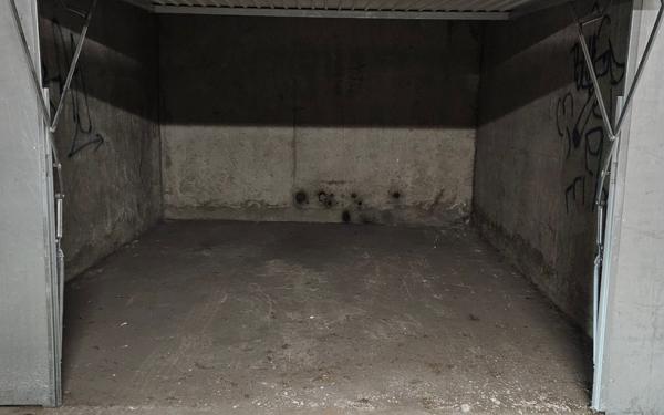 Stationnement à vendre    15 m2 Évry