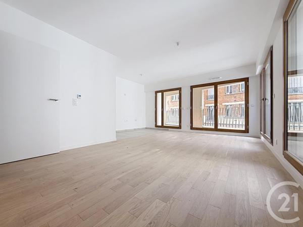 Appartement F4 à vendre  4 pièces - 100,27 m2 PARIS - 75012