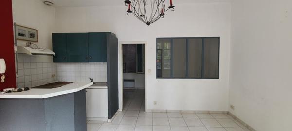 Appartement 108 600 € Sète 2 p 43 m² DPE D