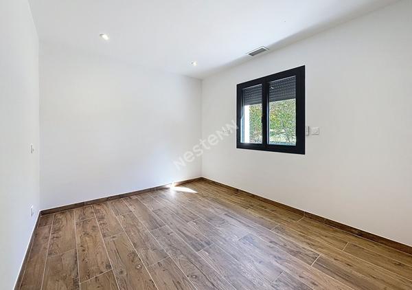 Maison de plain pied secteur St Martial Montauban 6 pièce(s) 172 m2