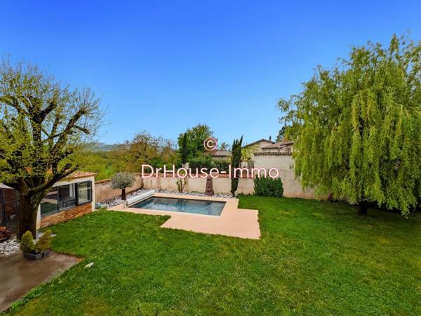 Maison à vendre 10 pièces de 270 m²