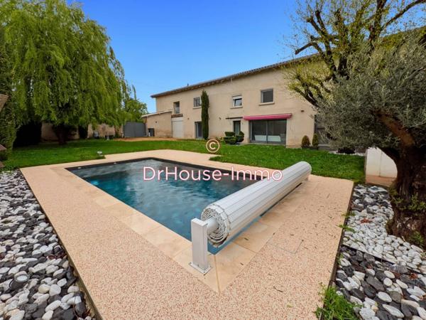 Maison à vendre 10 pièces de 270 m²