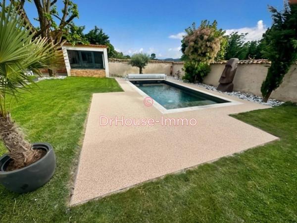 Maison à vendre 10 pièces de 270 m²