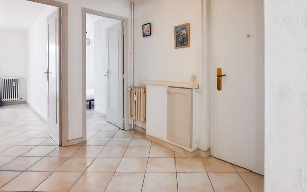 Appartement à vendre    3 pièces • 58,12 m2 Nice