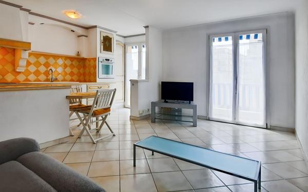 Appartement à vendre    3 pièces • 58,12 m2 Nice