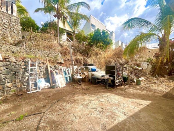 Maison à restaurer à vendre à Saint-Paul à la Réunion (97434), ref : 97424/185