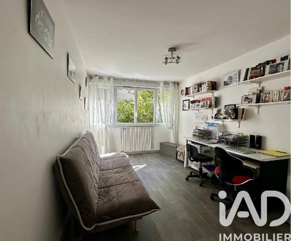 Appartement à vendre 4 pièces 101 m² Sainte-Foy-lès-Lyon