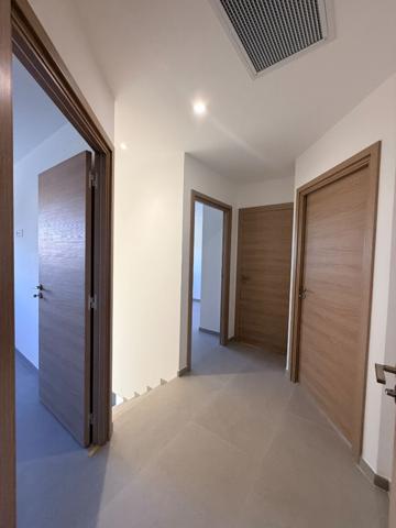 Maison 3 faces 130 m² environ, avec jardin et garage à Thuir.