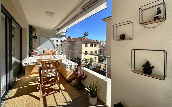 Appartement à vendre    3 pièces • 71,04 m2 Roquebrune-Cap-Martin
