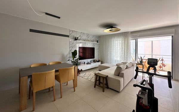 Appartement à vendre    3 pièces • 71,04 m2 Roquebrune-Cap-Martin