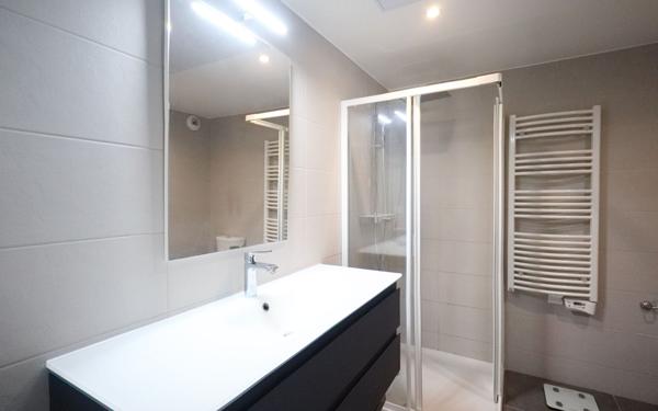 Appartement à vendre    3 pièces • 71,04 m2 Roquebrune-Cap-Martin