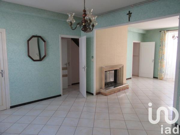 Maison à vendre 7 pièces 121 m² Bressuire