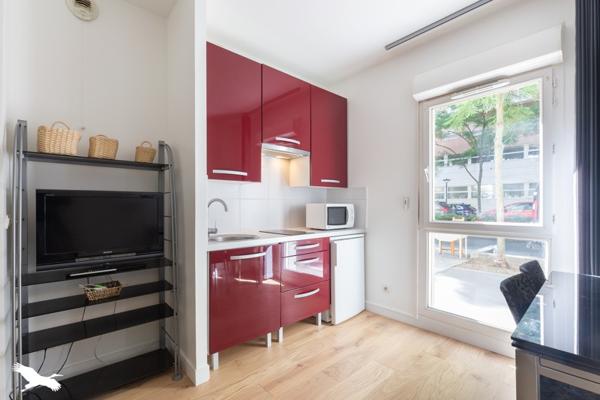 Appartement à vendre 170 587 € Courbevoie 1 pièce 20 m² DPE D