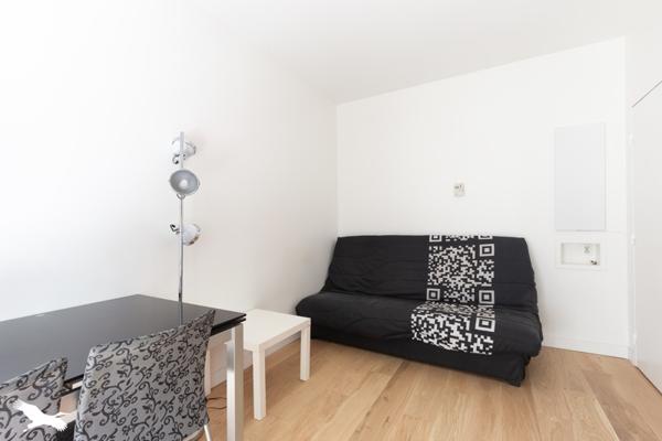 Appartement à vendre 170 587 € Courbevoie 1 pièce 20 m² DPE D
