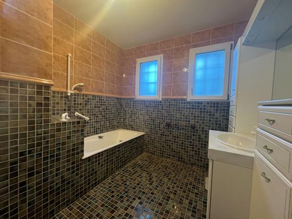 Bien d'exception sur Montrichard - 200 m² - 6 pièce(s)