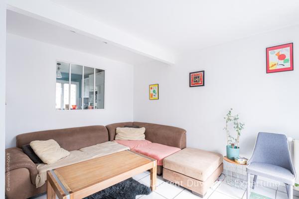 Coignières (78310) Maison familiale lumineuse avec jardin, terrasses et piscine – Coignières centre