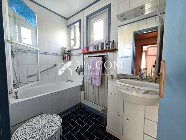 Maison 4 pièce(s) 3 chambre(s) 85 m²