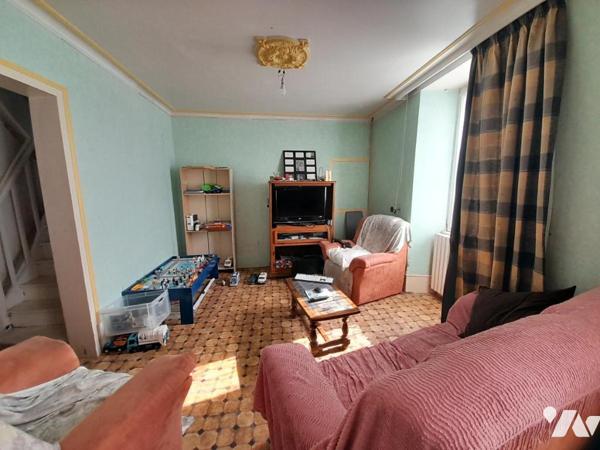 Maison à MESLAY DU MAINE