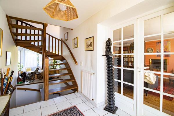 Mazamet  Belle maison familiale alliant cachet, espace et tranquillité