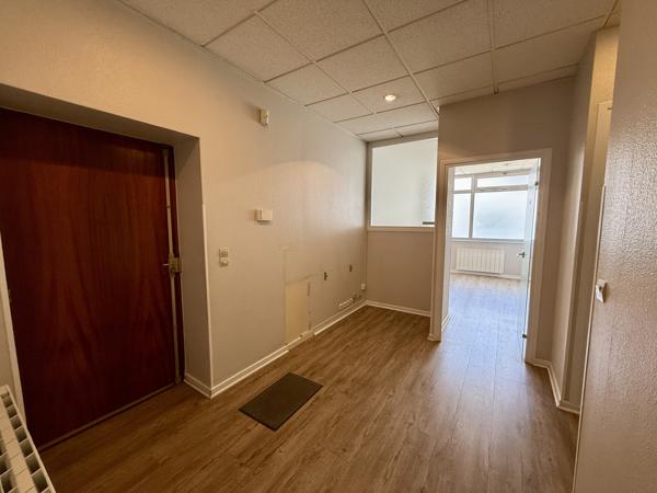 TARARE CENTRE-VILLE - 78M² + PLACE DE STATIONNEMENT SUR PARKING SECURISE
