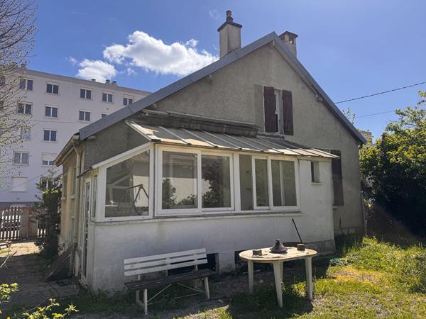 Maison individuelle - Quartier Eiffel de 80m2 à rénover