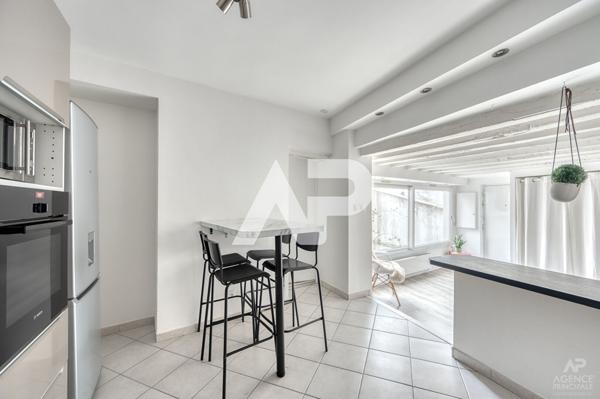 Appartement Rueil Malmaison 2 pièce(s) 49.04 m2 299 000 € **  - Référence  19907