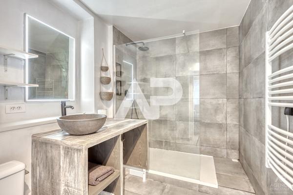 Appartement Rueil Malmaison 2 pièce(s) 49.04 m2 299 000 € **  - Référence  19907