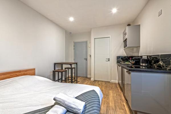 À VENDRE – IMMEUBLE DE RAPPORT – 9 LOGEMENTS