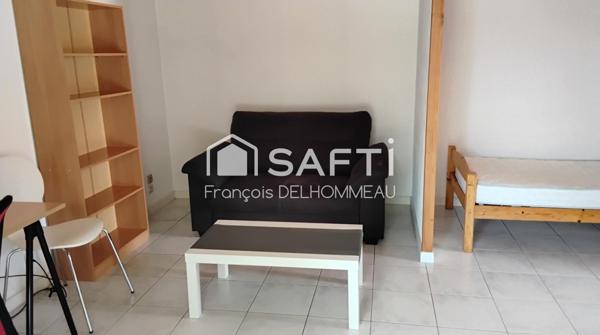 Corps de ferme rénovée 120m2, studio 30m2, grange 130m2, préau 70m2