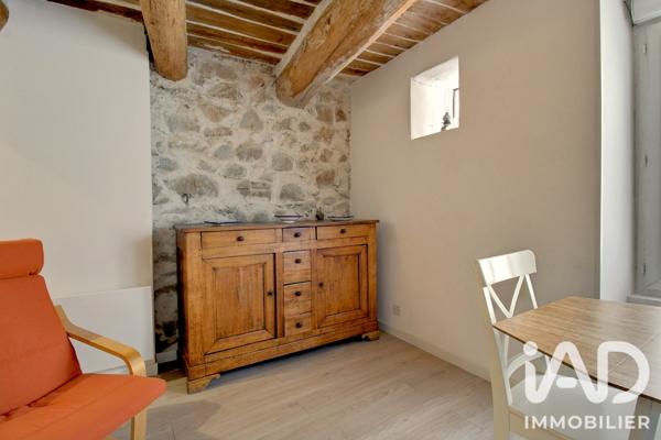 Location studio 31 m² Rousset