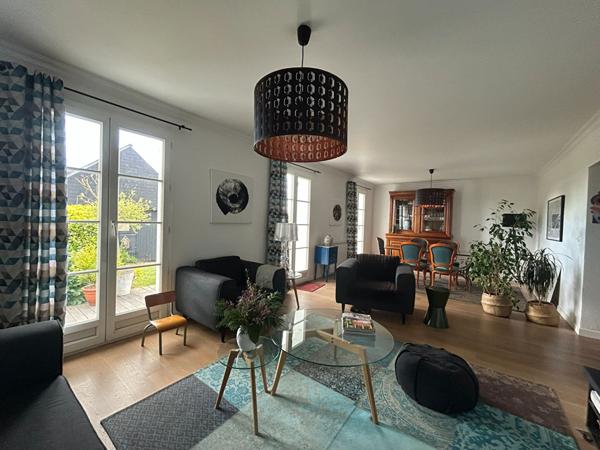 SAINT-HERBLAIN bourg ! Maison 4 chambres avec grand jardin.