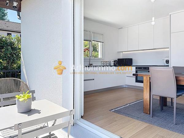 Location                                                      Maison
                        
                     7 pièces                      160 m2                     à Domarin